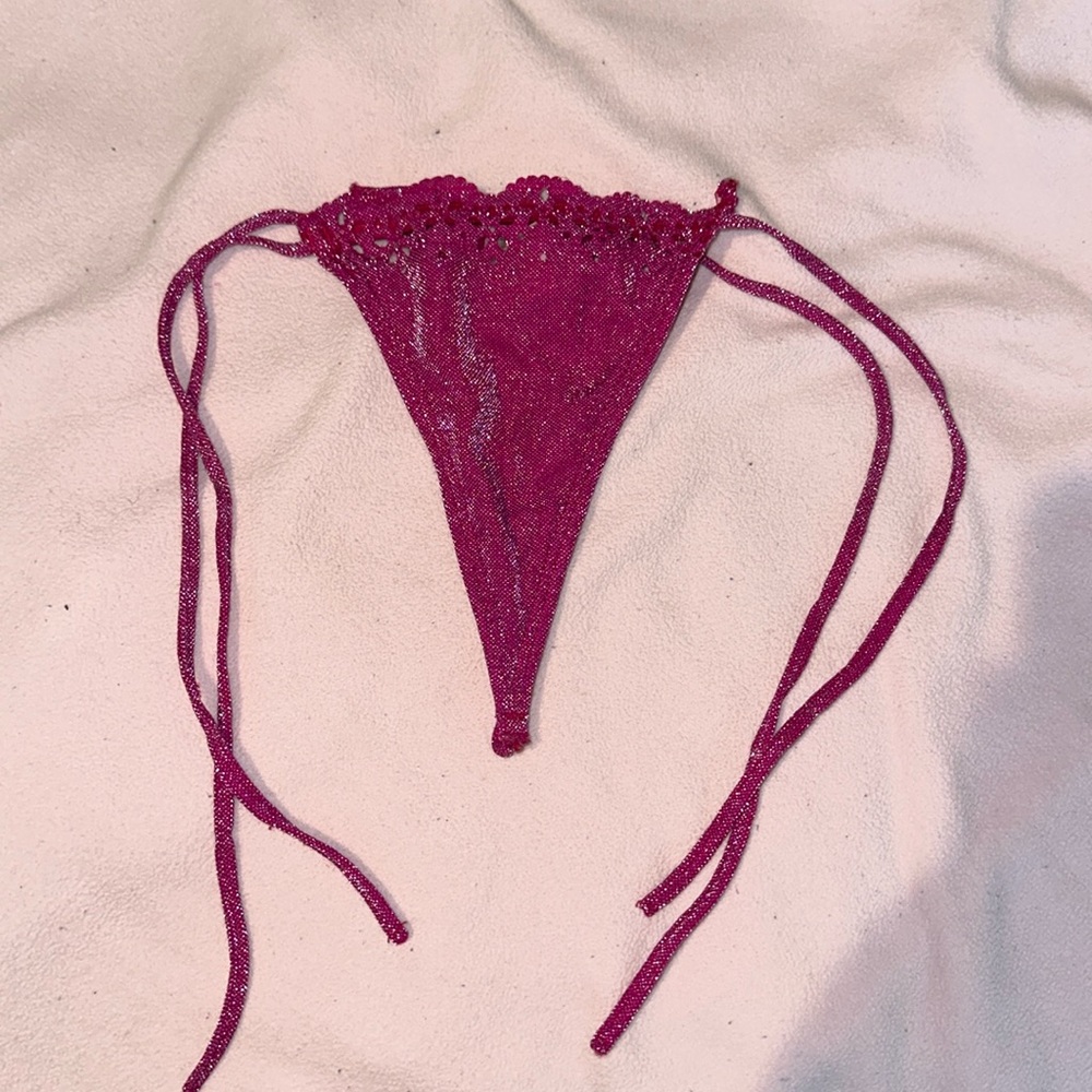 Sparkly pink thong w ties